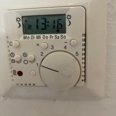 Modern Und Sonnig Wohnen *